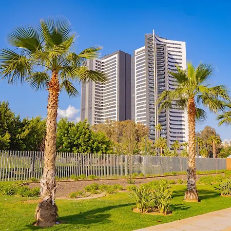 Apartamento Cubo's Luxury Urban Sky 12
