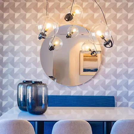 Cubo's Luxury Urban Sky 12